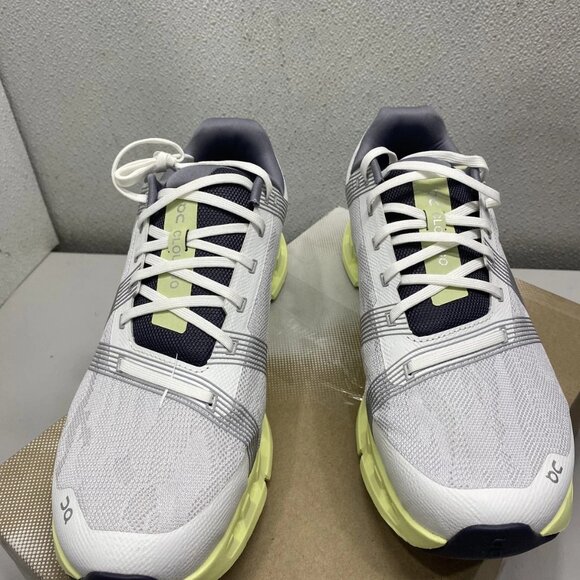 NEW ON CLOUD go Running Shoes – Men’s Size 11.5 – Grey/Green - Picture 5 of 7